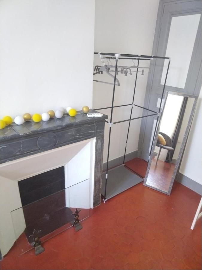 Quartier Des Createurs "La Plaine Cours Julien" Chambre Privee Dans Appartement Menage Frequent Des Parties Commune マルセイユ エクステリア 写真