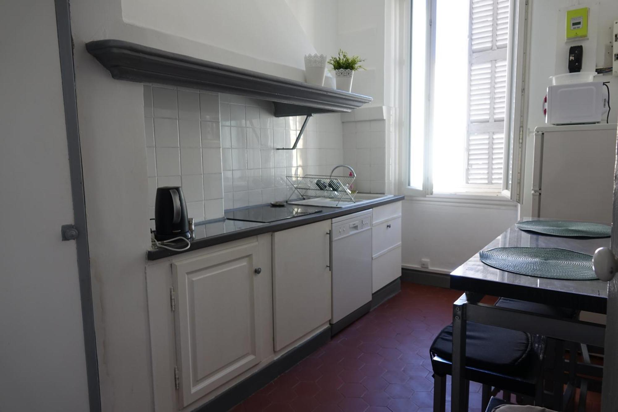 Quartier Des Createurs "La Plaine Cours Julien" Chambre Privee Dans Appartement Menage Frequent Des Parties Commune マルセイユ エクステリア 写真